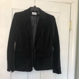 Black velveteen jacket. Size 8